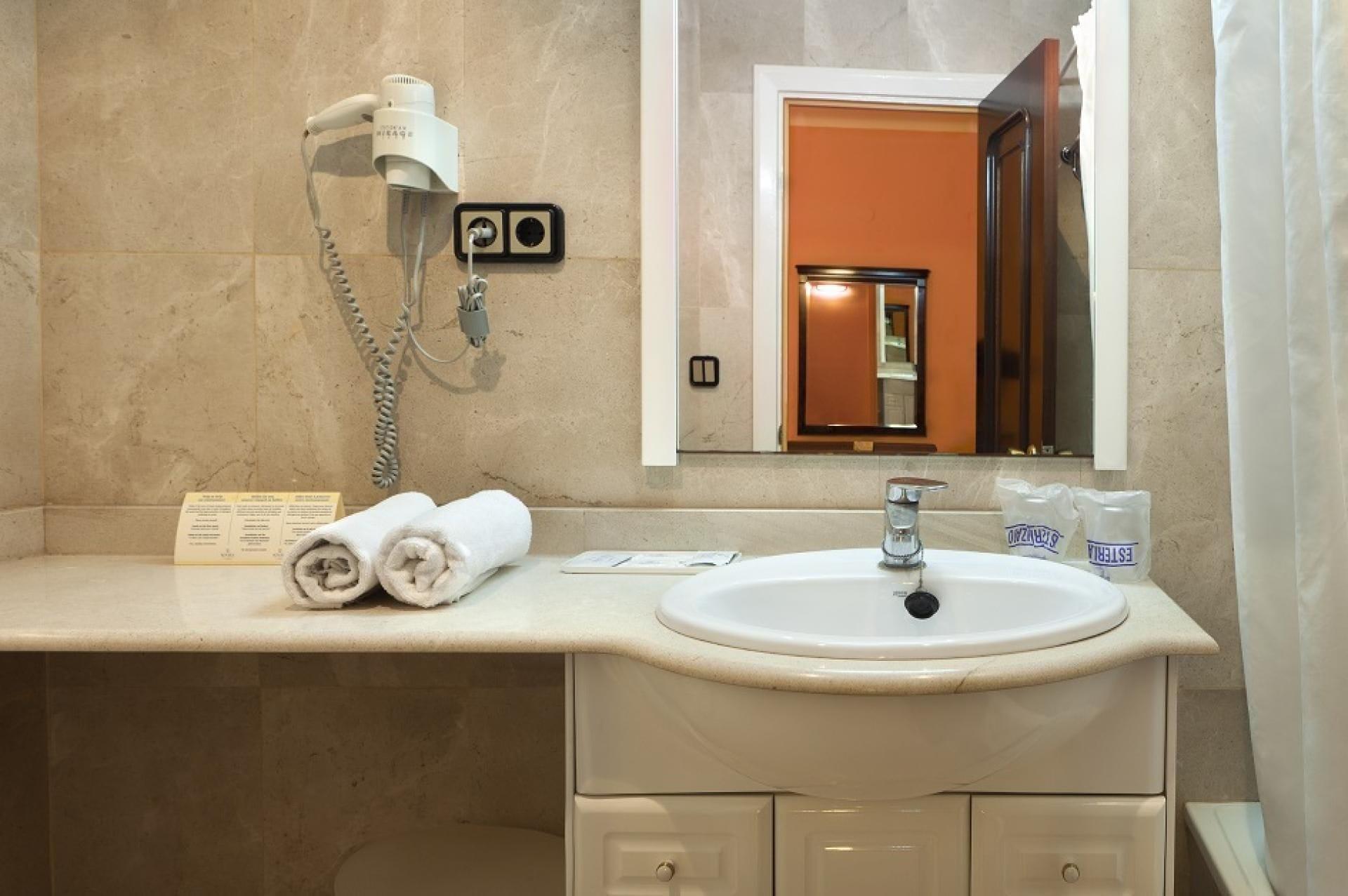 Hotel Rovira