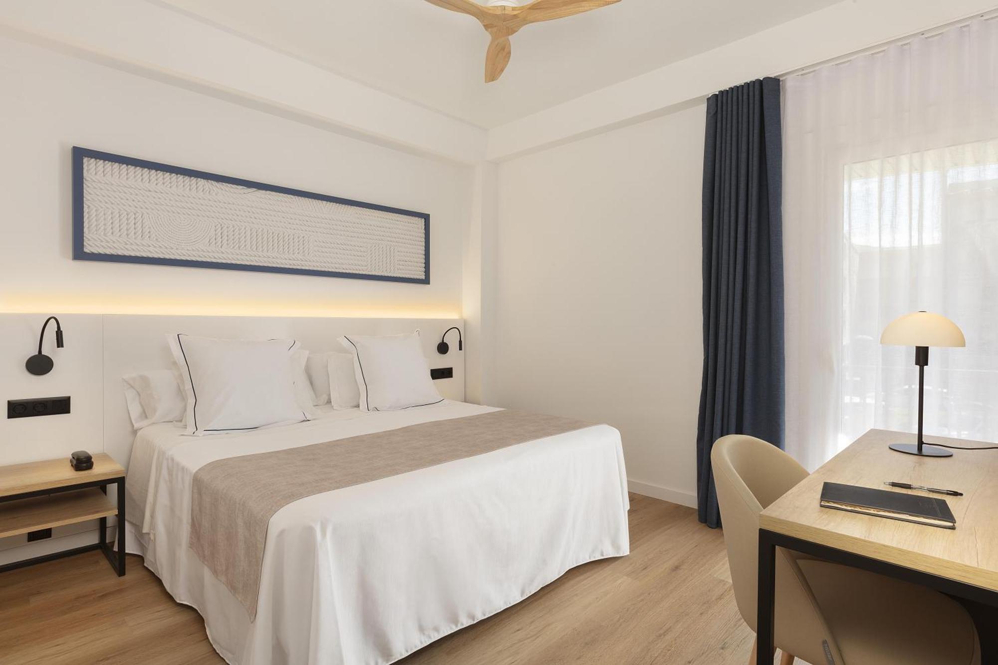 Rovira Hotel