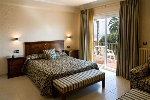 Rovira 3* Cambrils
