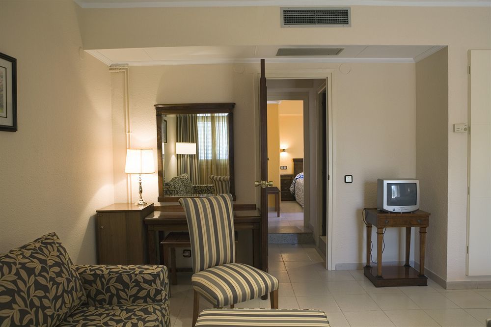 Hotel Rovira 3*